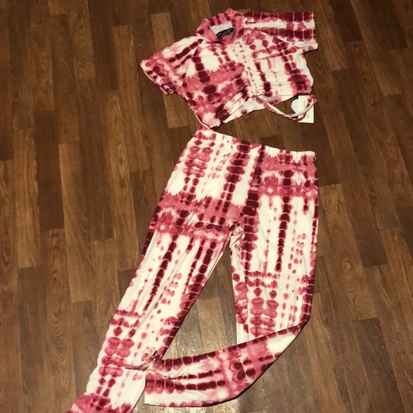 “NWT” Dazl Outfit! Stretchy move and breathable♥️ - Picture 2 of 6